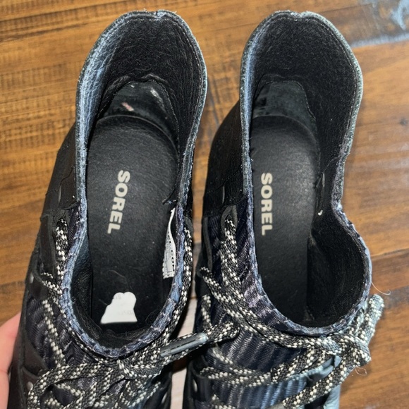 Sorel Sandy Wedge Boots - Picture 4 of 10